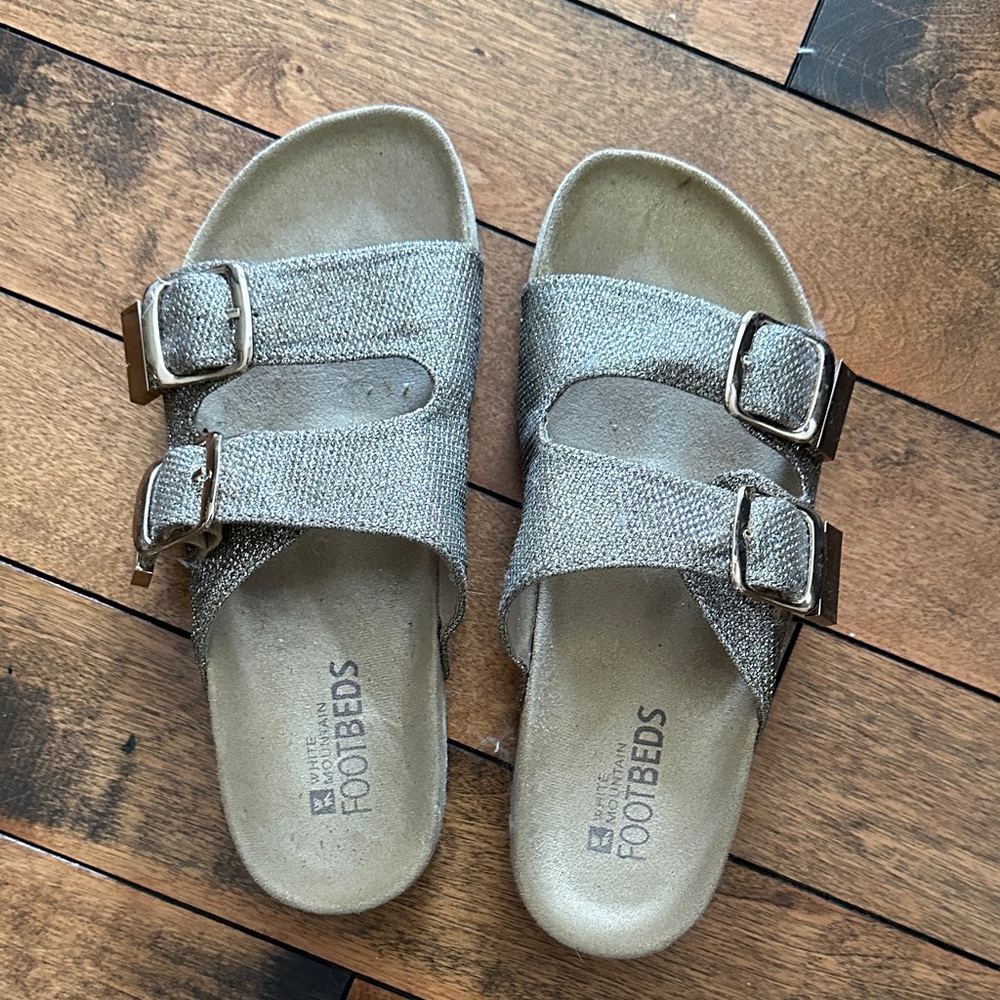 Women’s Champagne Gold Sandals with Adjustable Straps